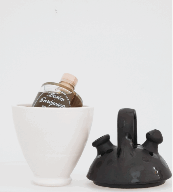 Botijo negro de Cerámica Artesanal con AOVE cosecha temprana Premium - Imagen 3